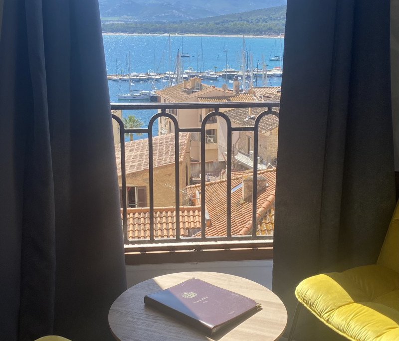 GRAND HOTEL